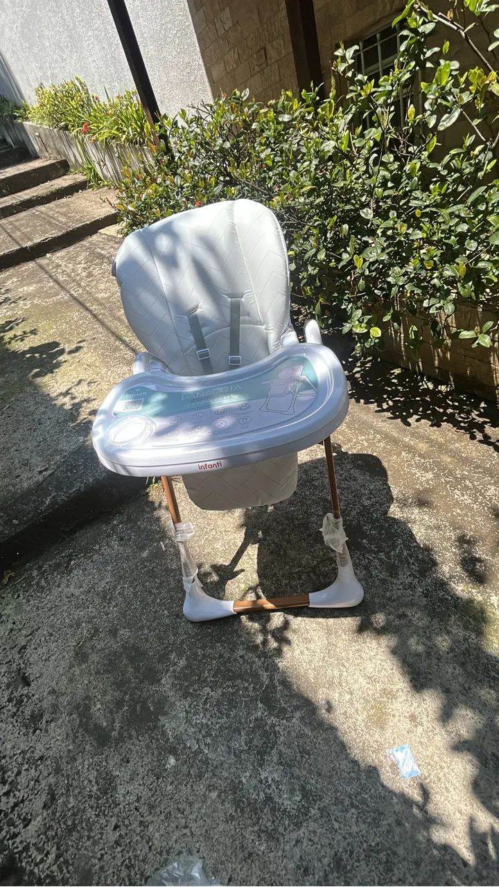 NOVA- Cadeira de alimentação Infanti Panacota NOVA