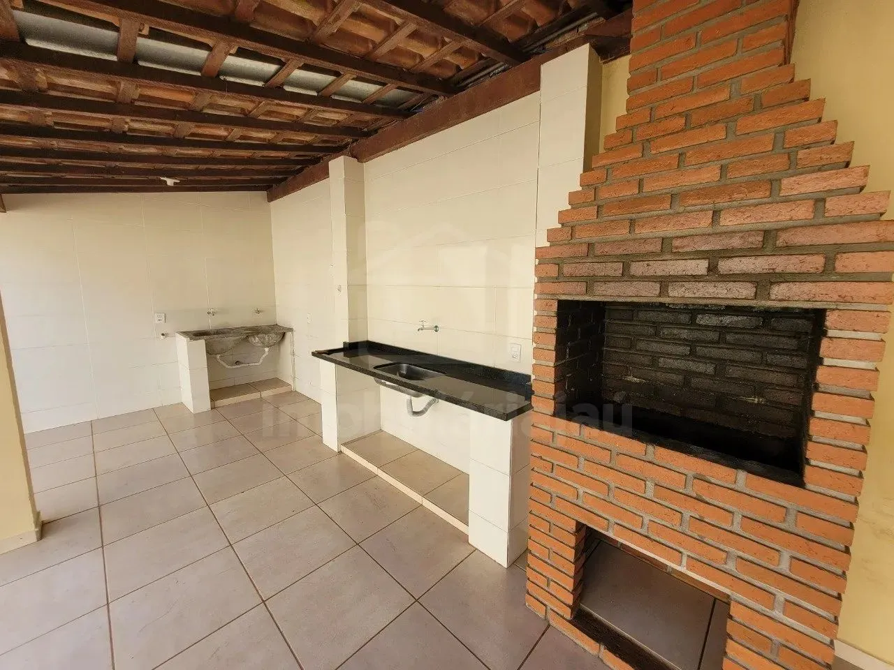 Casa à venda no Jardim São José com 2 quartos
