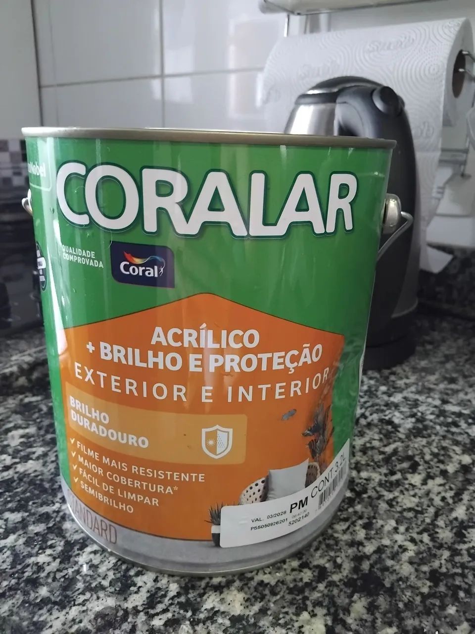 Tinta Coral Semi Brilho Cor Gelo