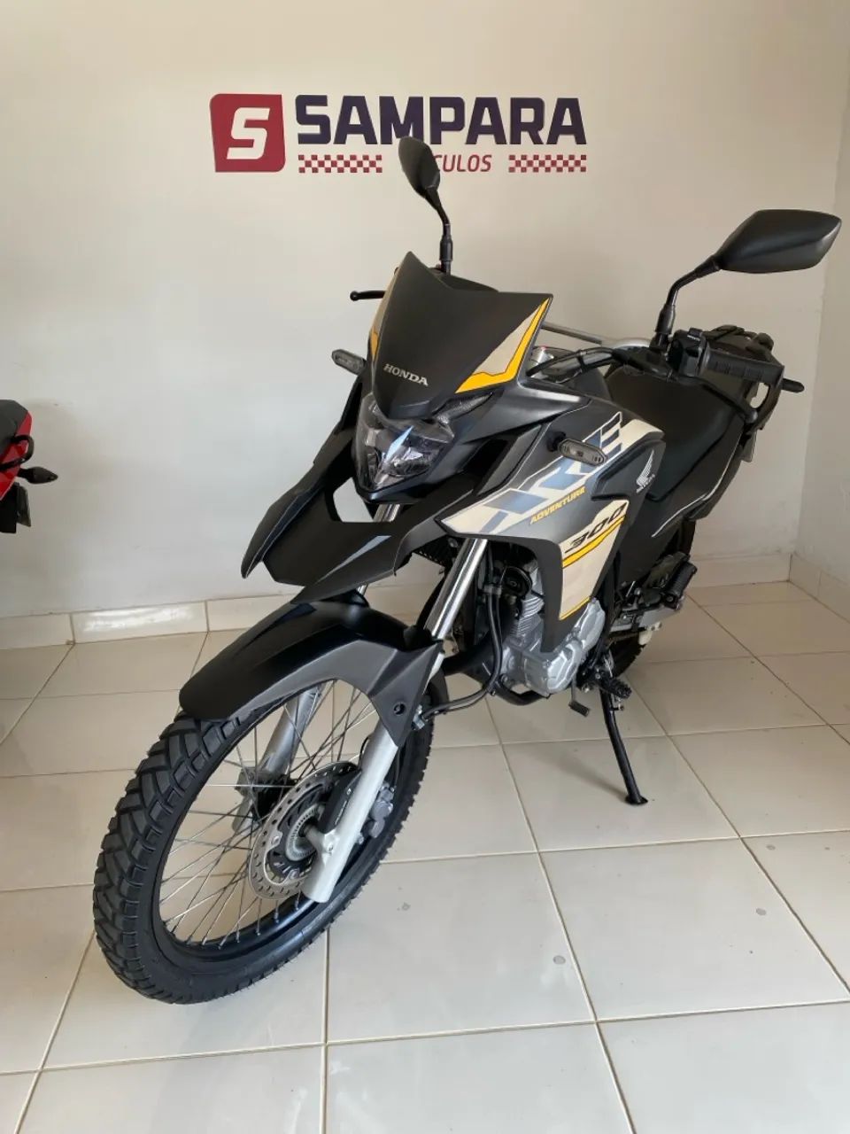 Honda Xre 300 consórcio 20 mil entrada + parcelas - Foto 2