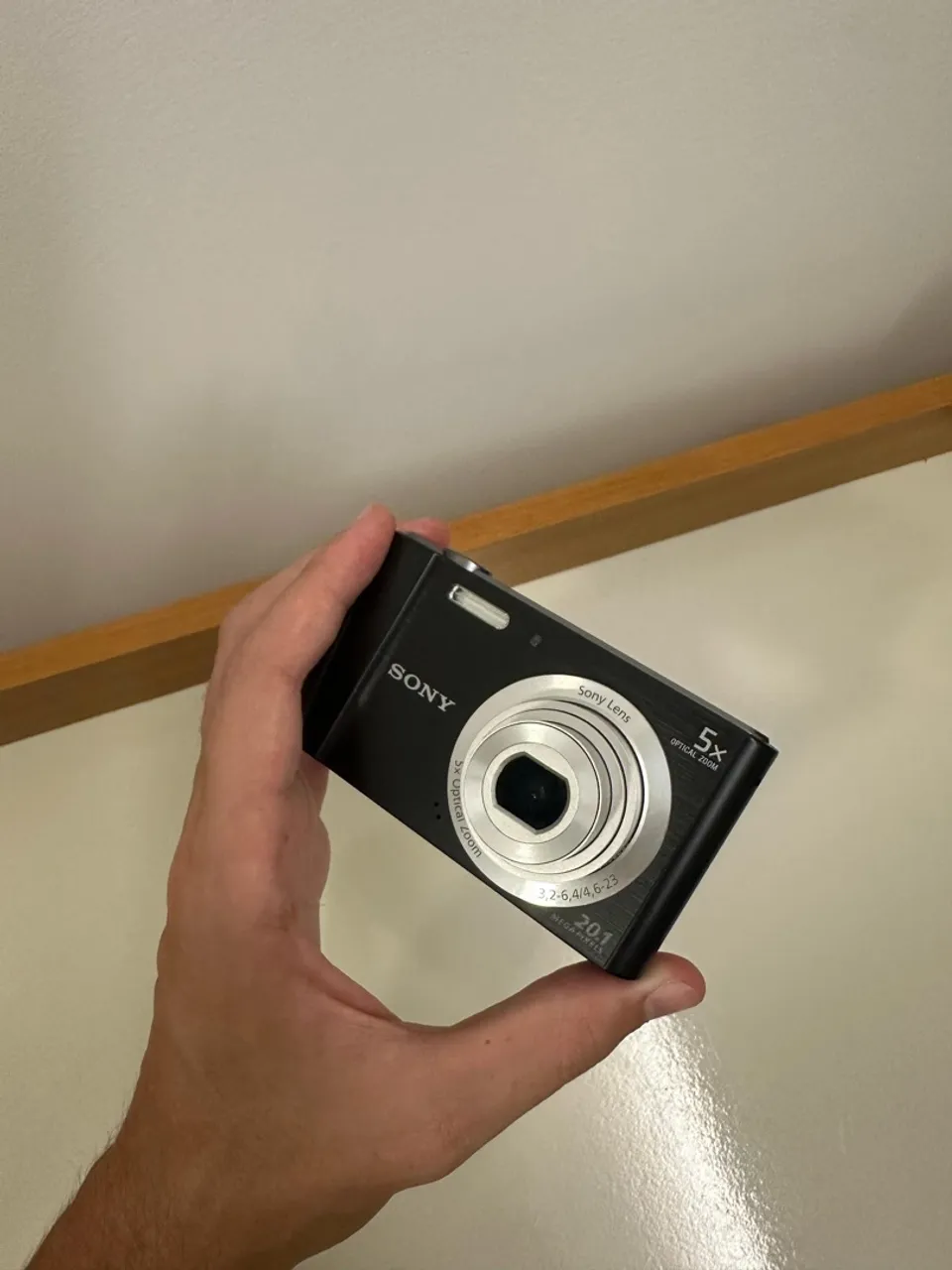 Sony Cyber-shot DSC-W800 - Câmera Compacta 20.1MP (Sem Marcas de Uso!)