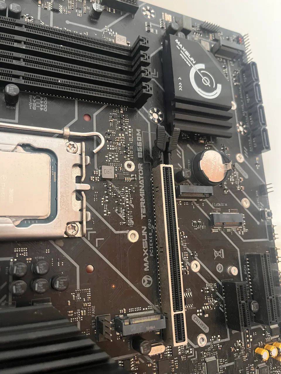 Placa mãe terminator defeito B660m + i5-12400f no estado  - Foto 2