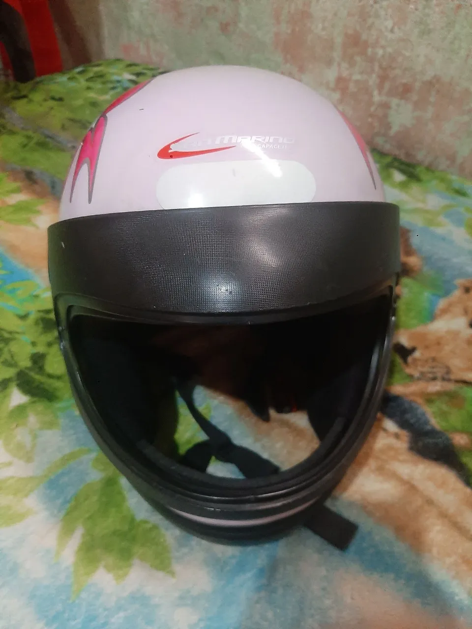Capacete San Marino Rosa