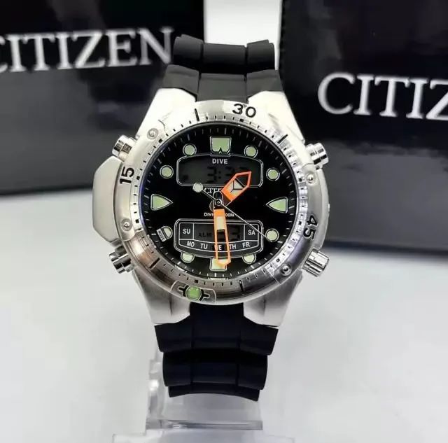 Relógio Citizen J12