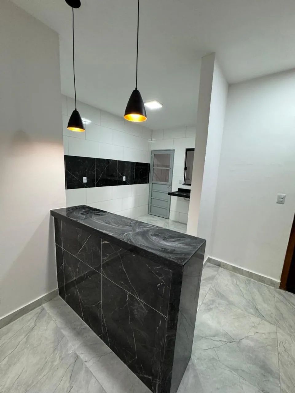 Apartamentos de 2 e 3 quartos, churrasqueira, garagem, financiamento caixa.