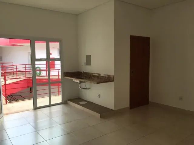 Sala Comercial, aprox. 35m² no Bairro Tibery em Uberlândia - MG. - Foto 5