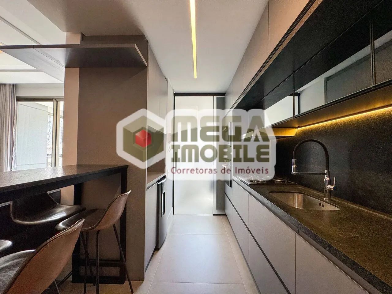 Apartamento no D GARDEN com vista livre,mobiliado, Corrego Grande, 2 dorm - Foto 4