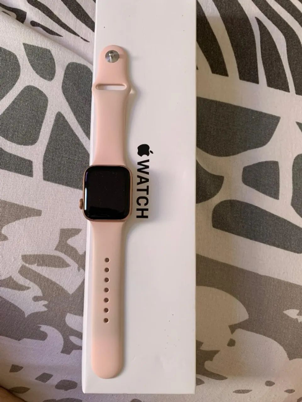 Apple Watch SE Rosé 40mm