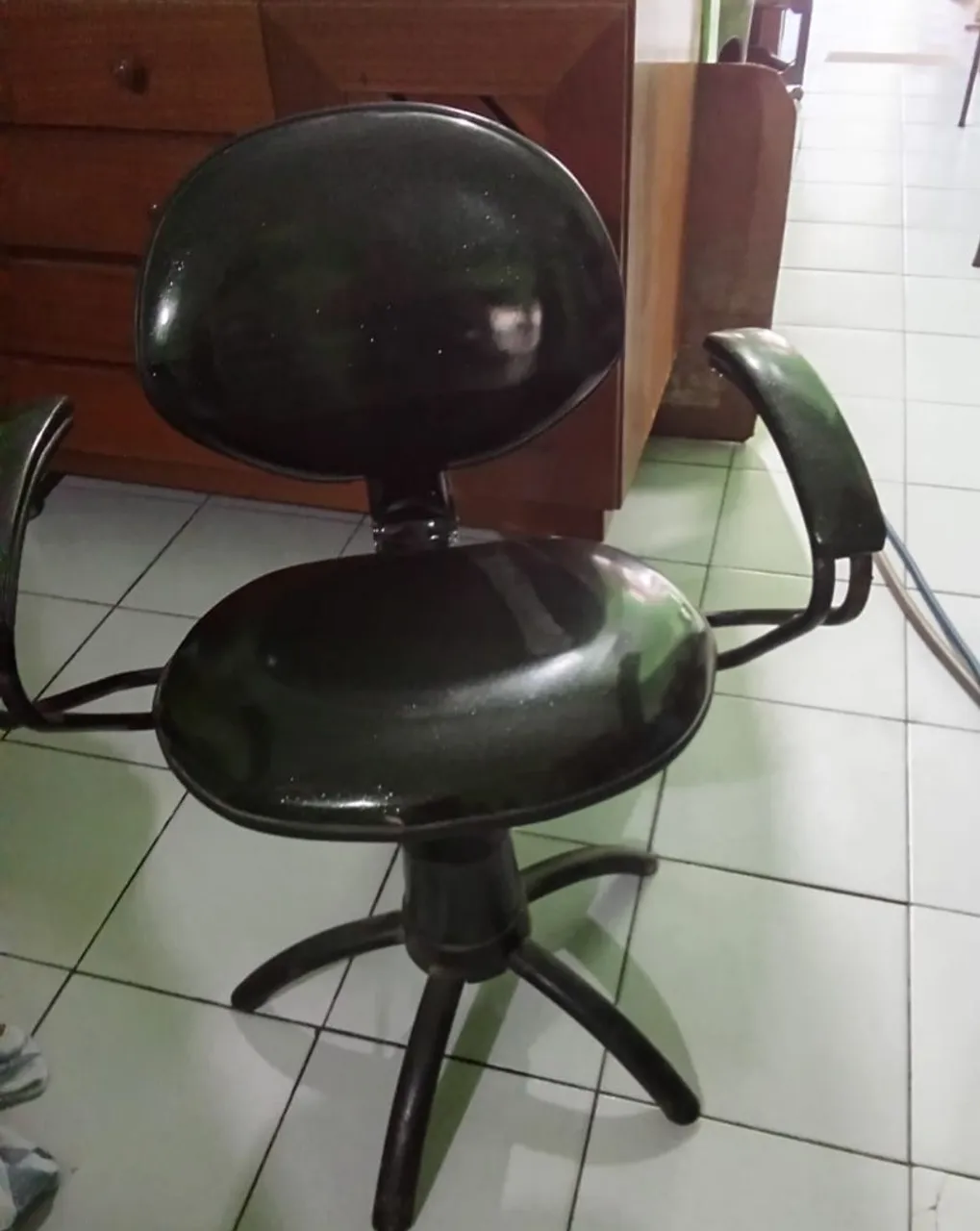 Cadeira para salão nova