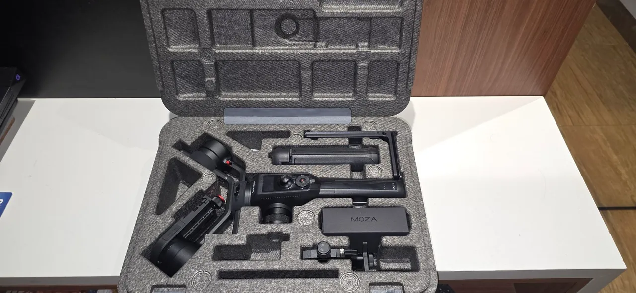 Estabilizador Gimbal MOZA