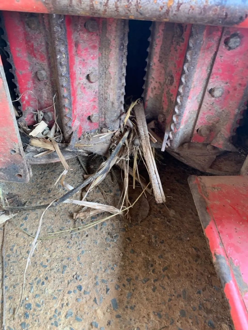 Triturador de Forragem Usado - Excelente Estado - Foto 2