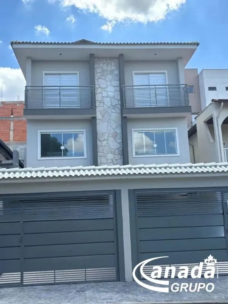 Sobrado A Venda No Bela Vista Com 3 Suites