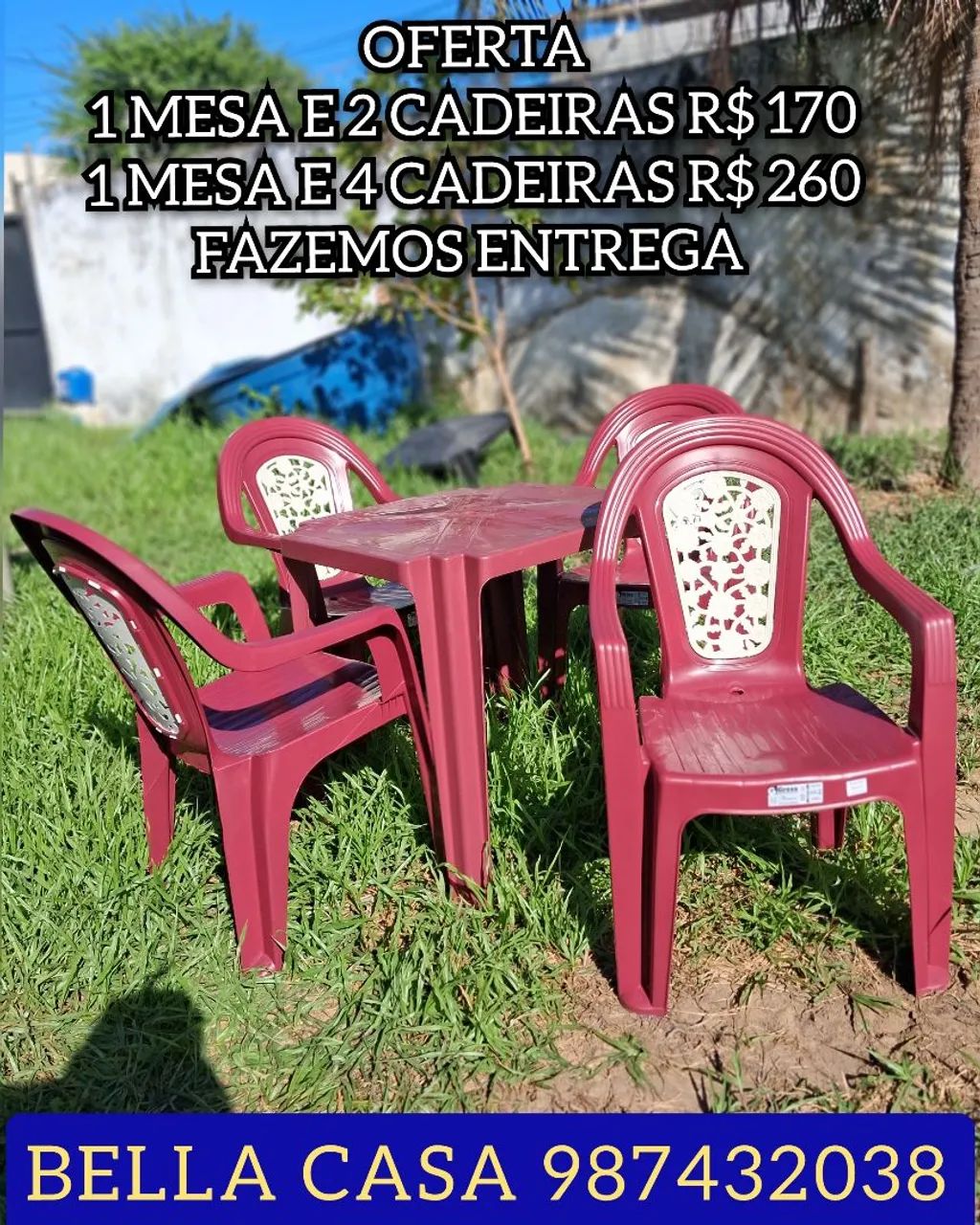4 Cadeiras Vermelhas com Detalhes em Branco - R$ 195