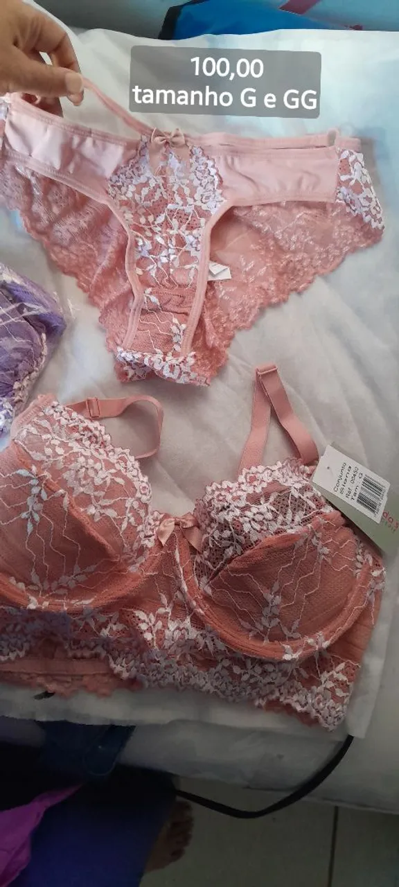 Conjunto lingerie rendada rosa G e GG