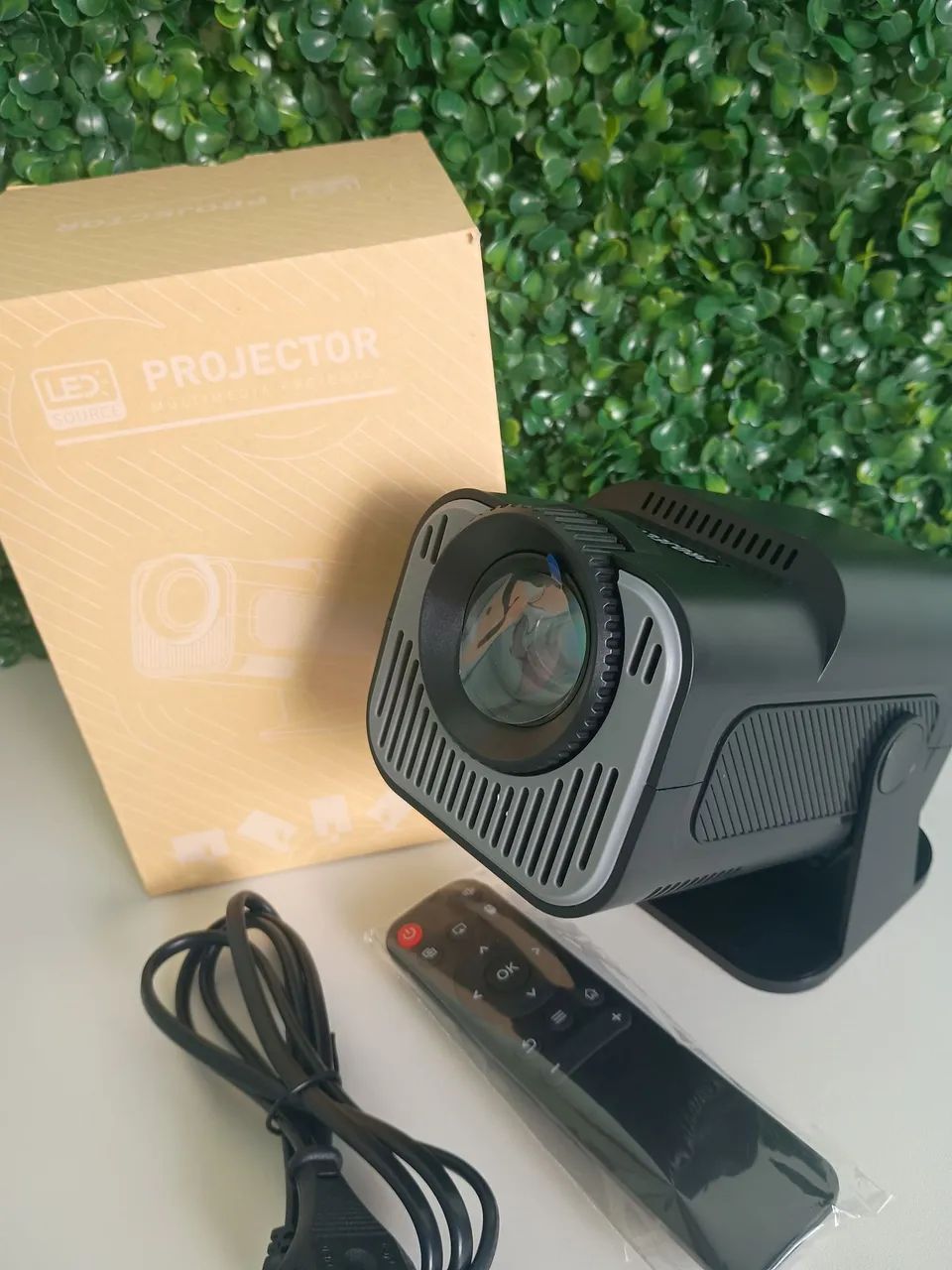 Projetor HY-320 4K Full HD com Android 11.0 - Foto 2