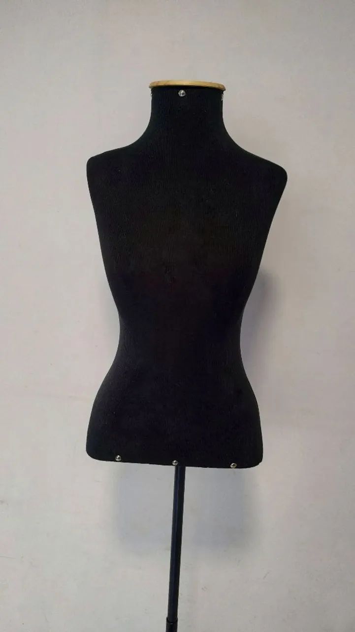 Manequim Feminino para Loja de Roupas - Foto 2