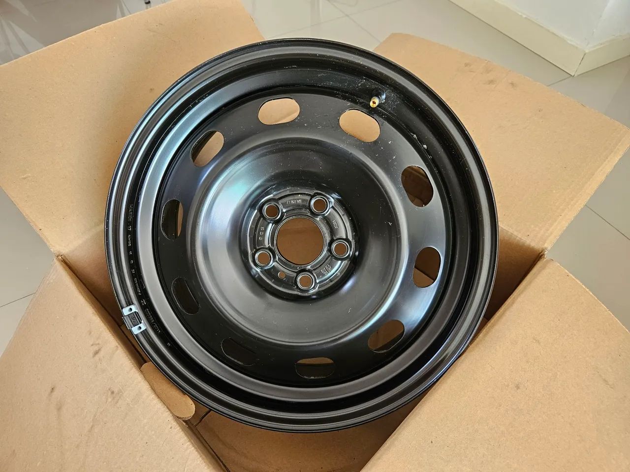 Roda Ferro Aro 16 T Cross Original VW Nova