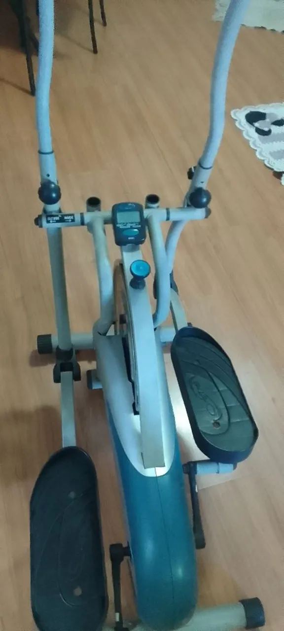 Aparelho de ginástica orbitrek semi novo