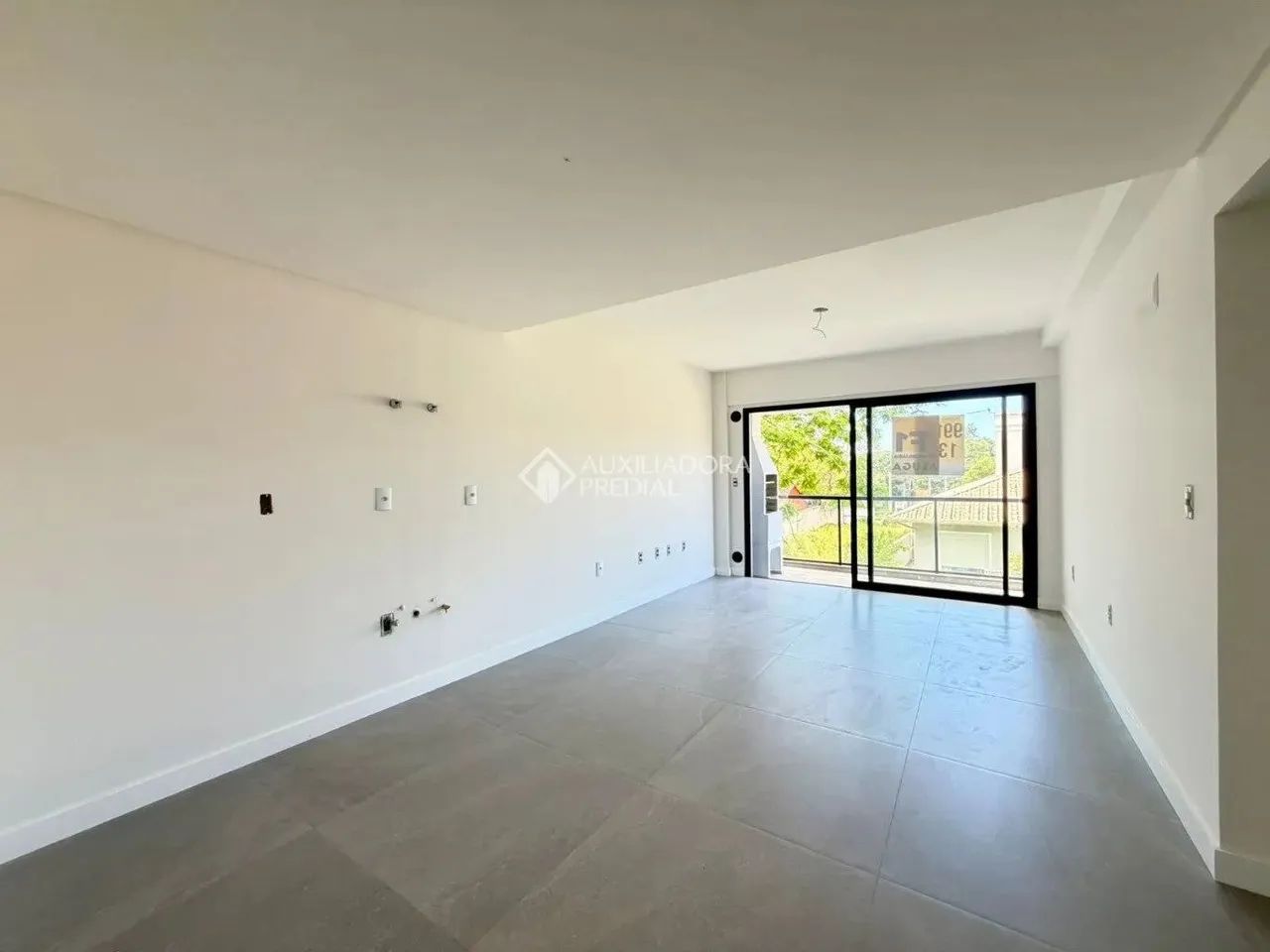 Apartamento com 70 m² privativos, novo e nunca ocupado. - Foto 2