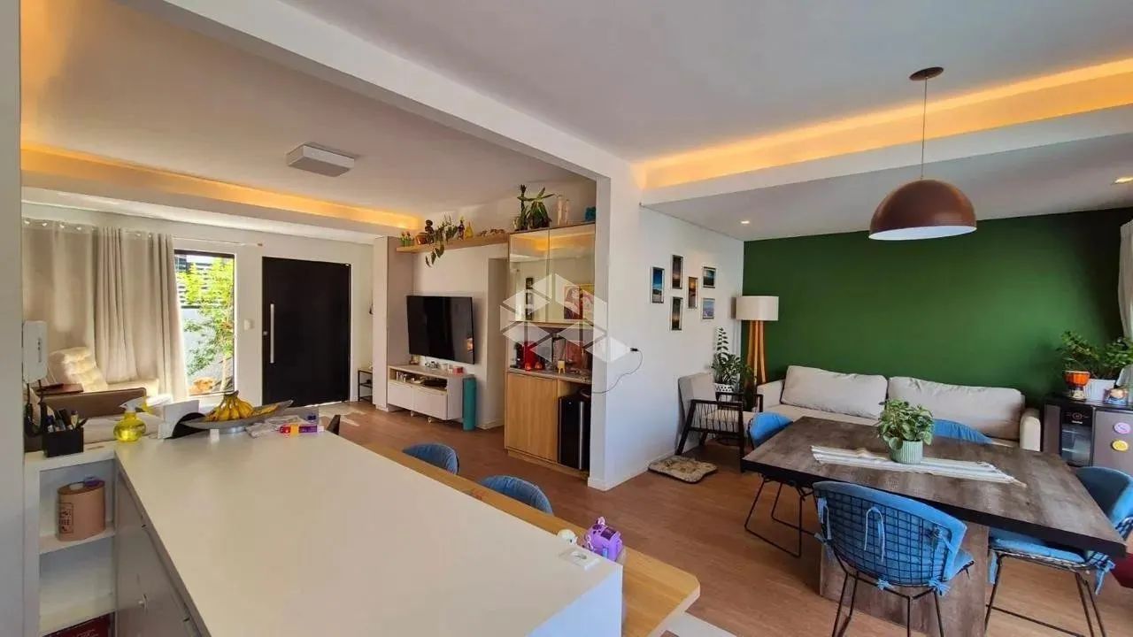 CASA COM PISCINA E CHURRASQUEIRA 3 QUARTOS SENDO 1 SUÍTE NO SACO DOS LIMÕES FLORIANÓPOLIS - Foto 3