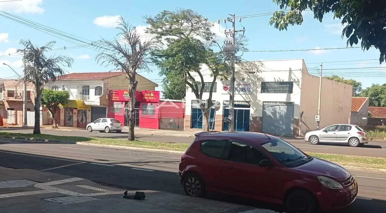 Casa com Ponto Comercial  à VENDA no Cj. Requião - Maringá, PR. - Foto 4