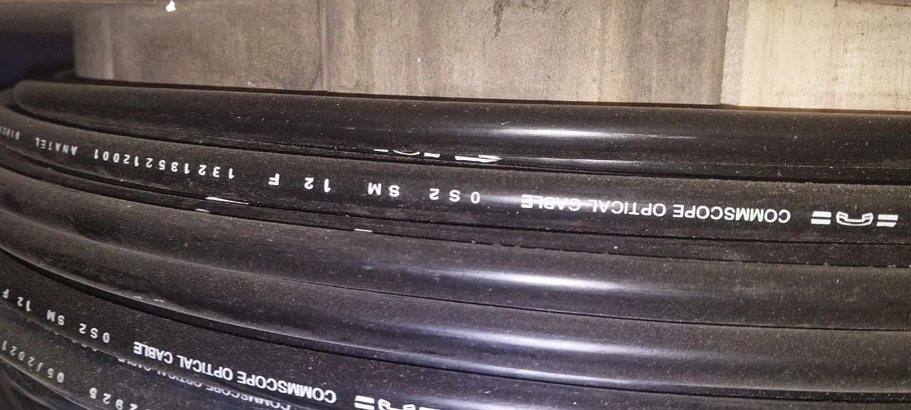 Rolo cabo fibra óptica 12 pares ARD 