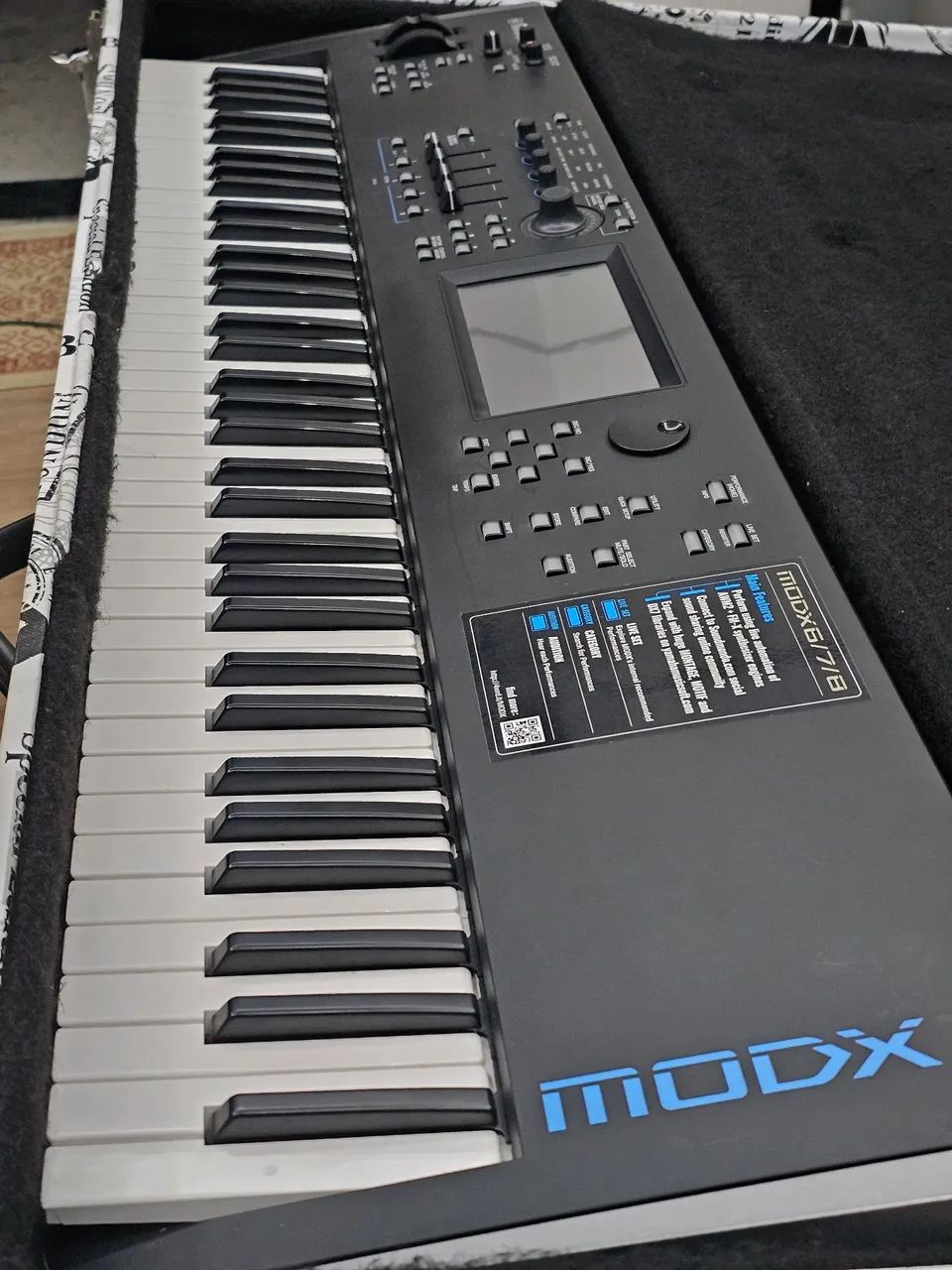 Teclado Yamaha MODX 7
