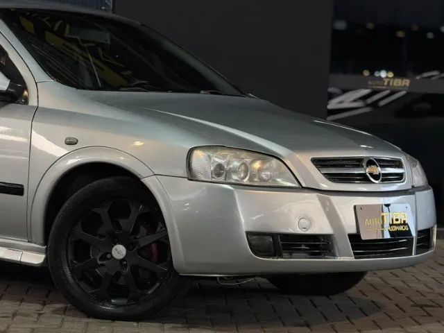 Astra 2.0 automático 