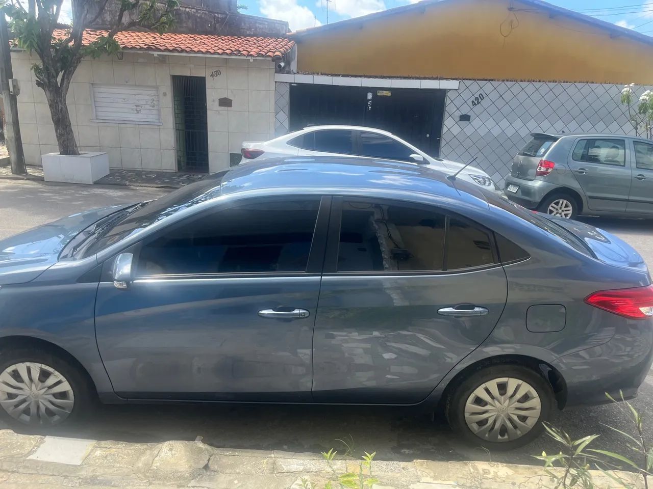 Vendo Yaris sem defeitos, segunda dona - Foto 2