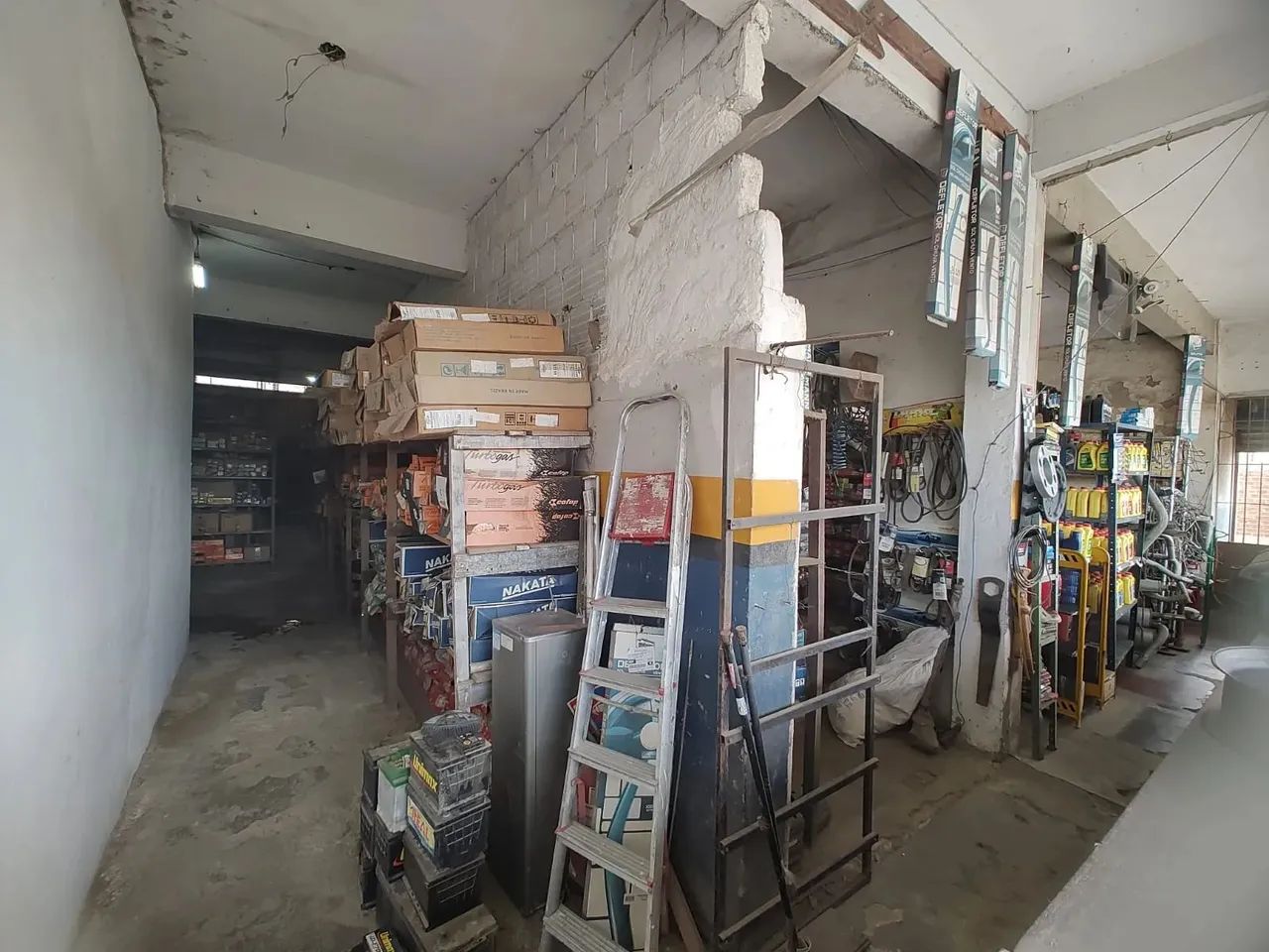 Alugo Ponto Comercial Com Repasse de Material de Auto!!! em Gravatá-PE - Foto 5