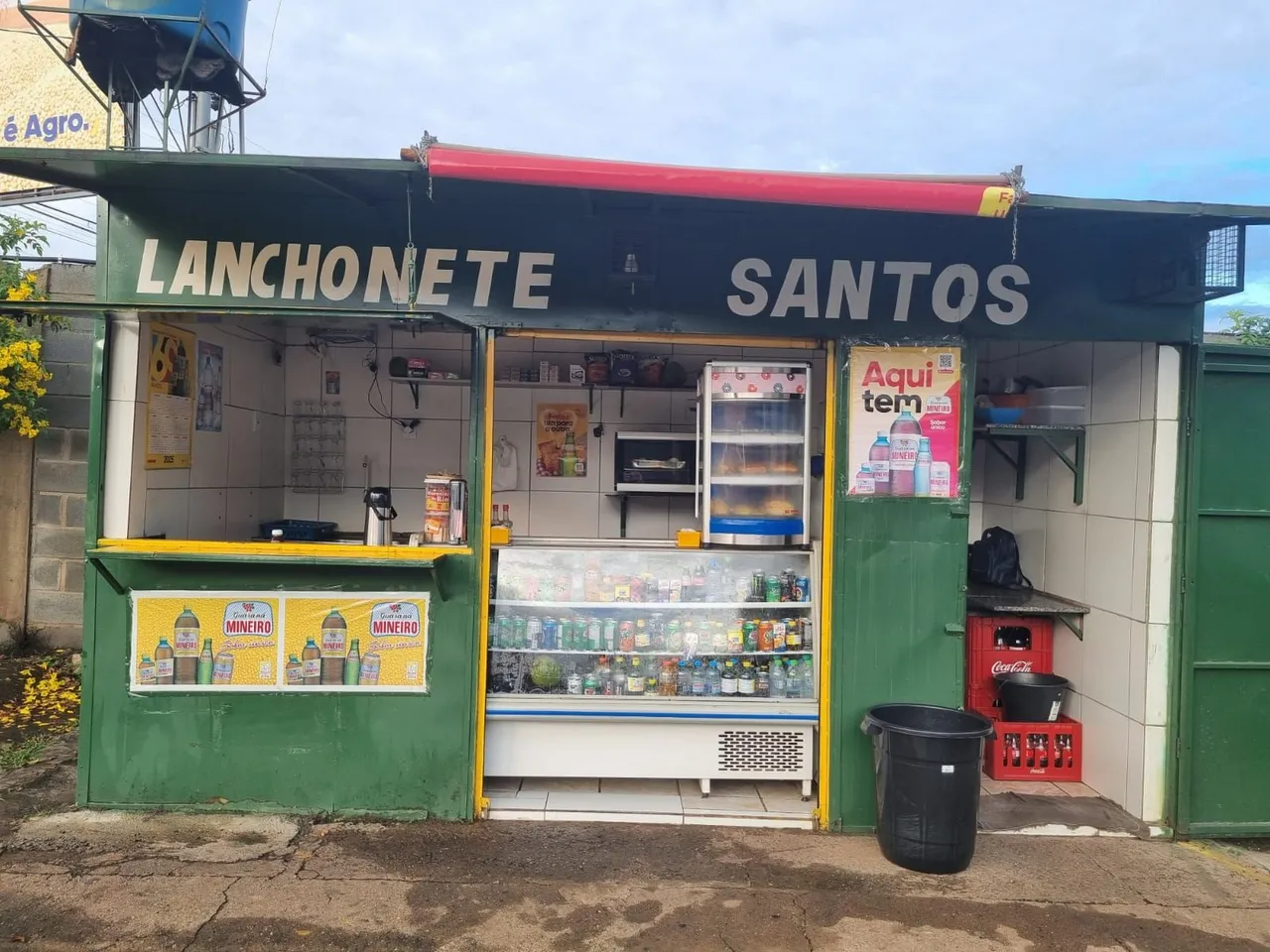 Lanchonete Santos - Lanches e Bebidas