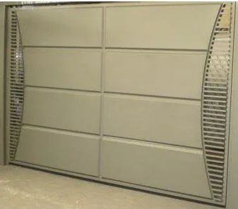 Portão de Aço com Design Moderno Ventilação em Meia Lua