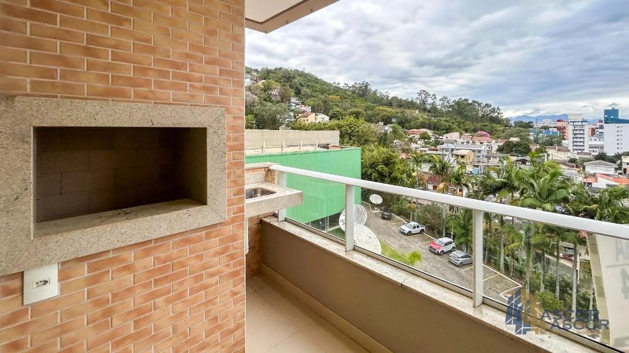 Apartamento com 2 dormitórios com Suite para alugar - Pantanal - Florianópolis/SC - Foto 2