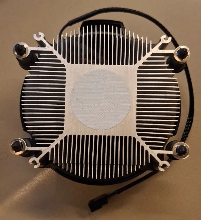 SEM o processador (Cooler Ryzen 5 5500 - Zen 3 Architecture AMD Socket AM4 - NOVO - Foto 4