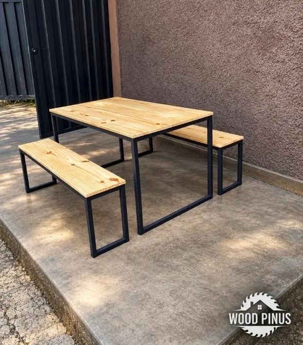 Mesa e bancos estilo industrial 