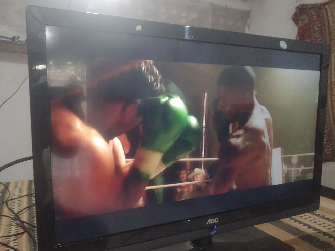 Vendo TV AOC 32 polegadas LED  - Foto 5