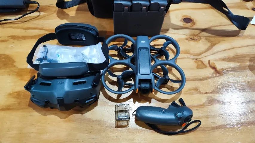 Dji Avata 2 combo Fly More