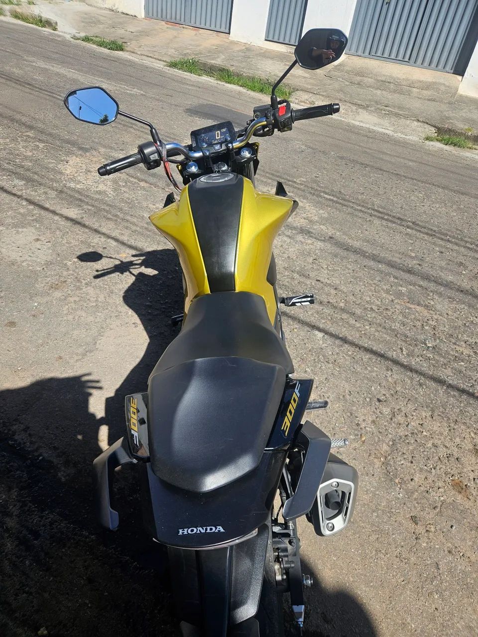 HONDA CB 300F DOURADA - Foto 2
