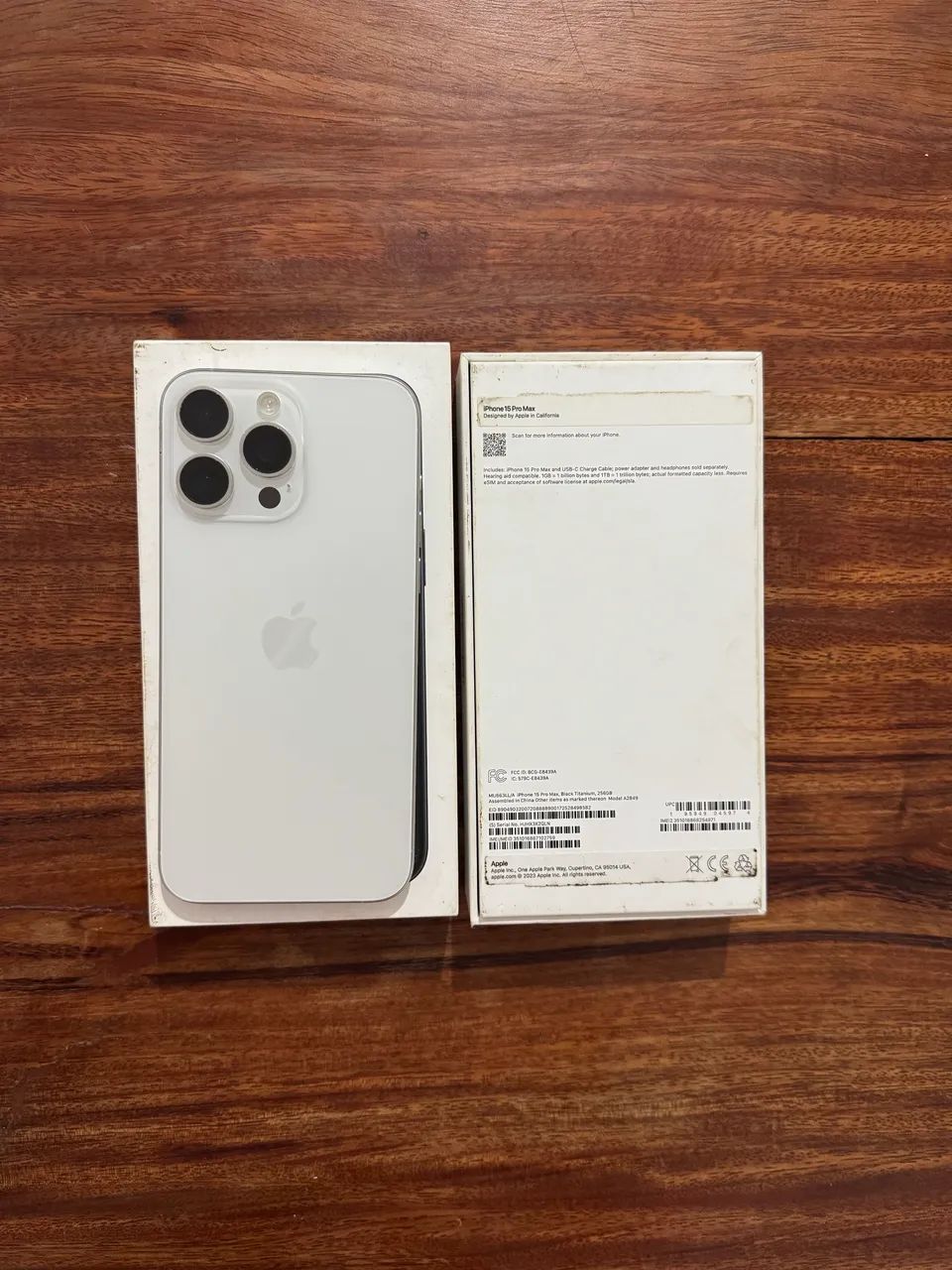 iPhone 15 Pro Max - Foto 3