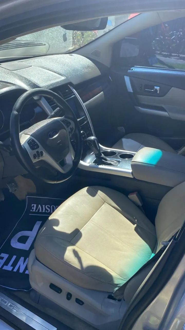 Ford Edge AWD 3.5 AT 2011