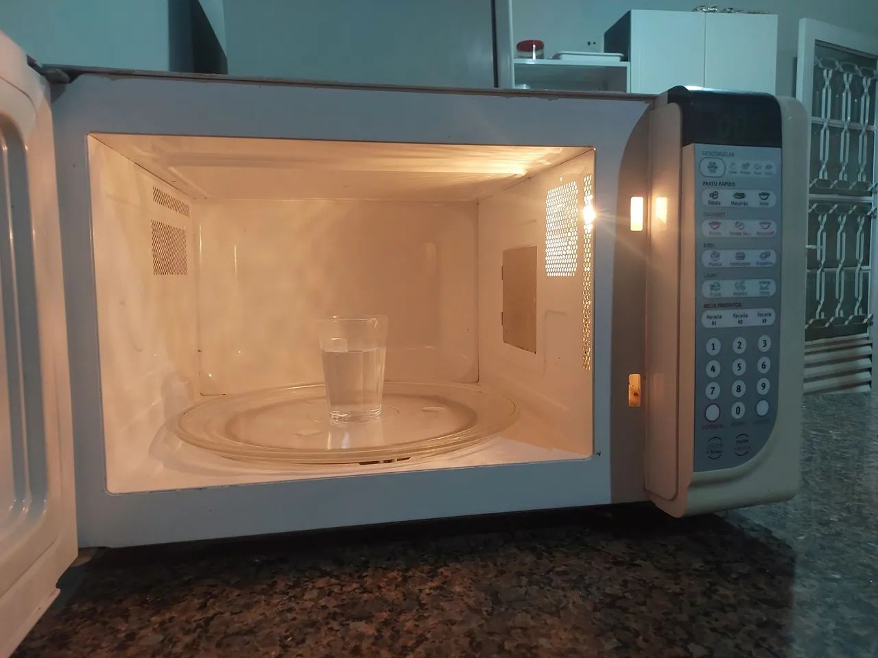 Microondas 127v  - Foto 5
