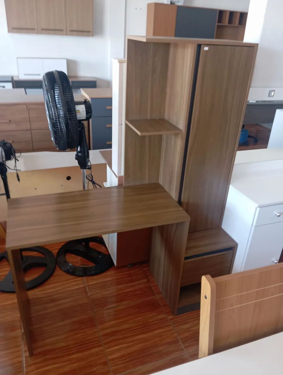 Escrivaninha nova  - Foto 2