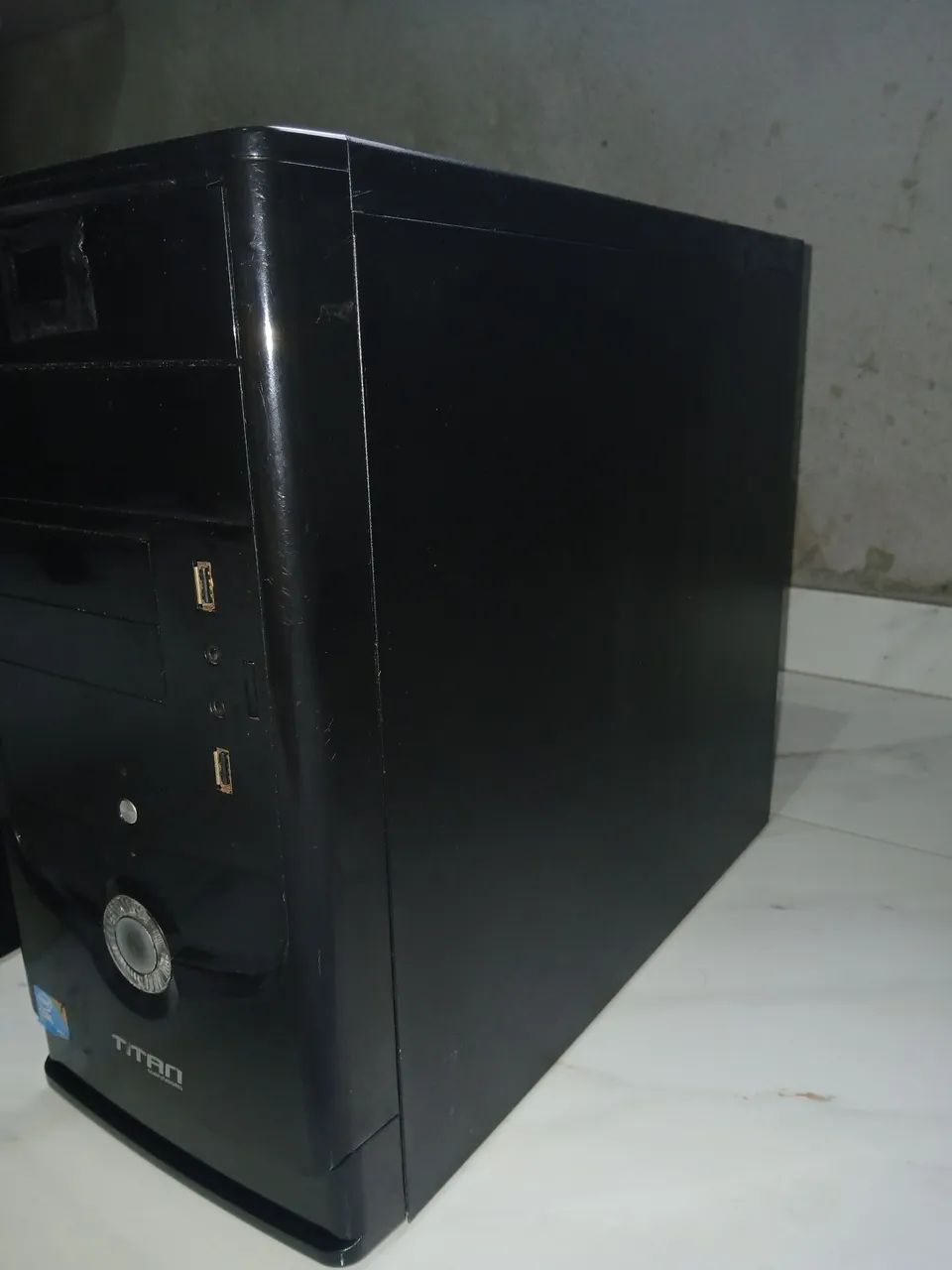 CPU em bom estado(precisando de reparos ) - Foto 2