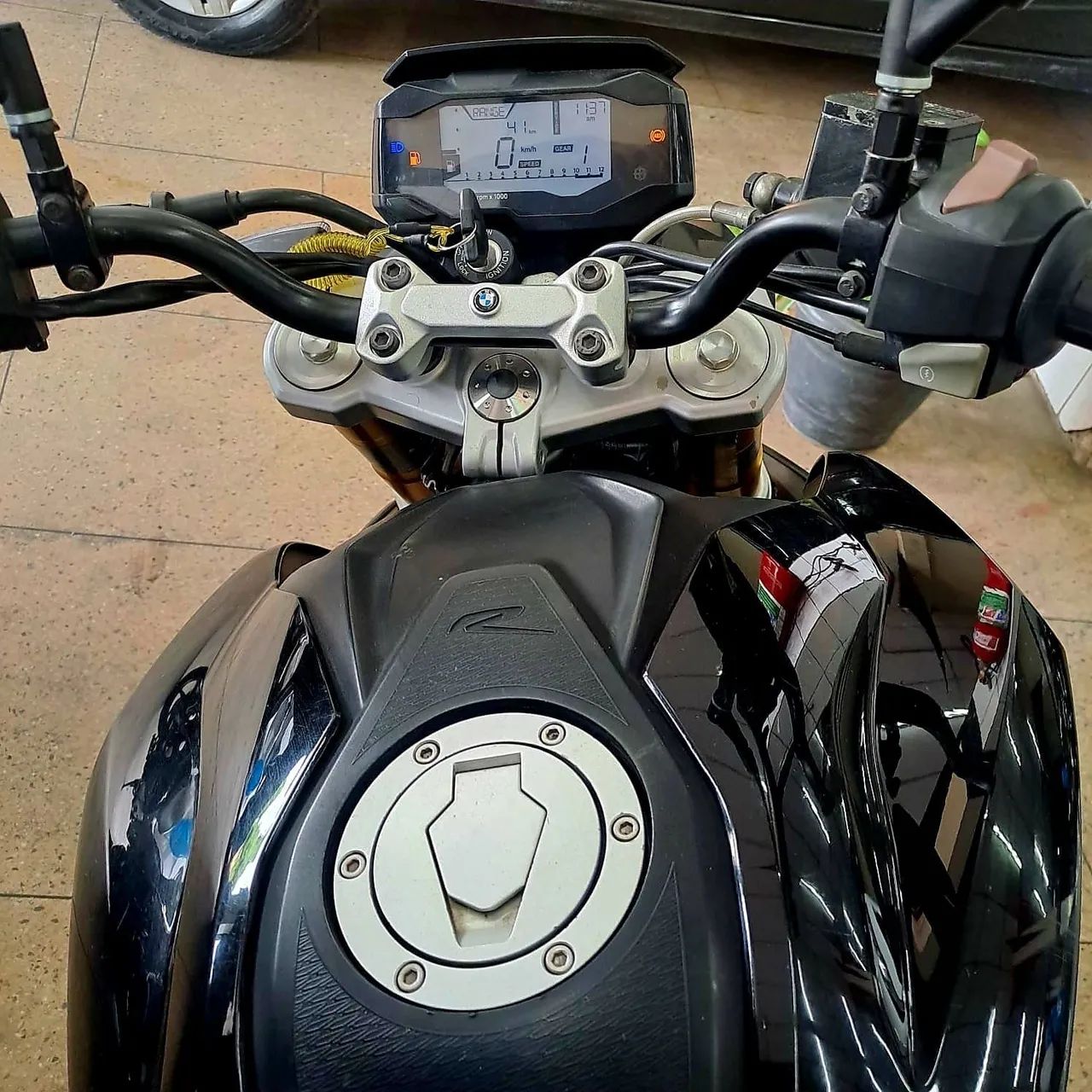 BMW G310 R - Foto 4