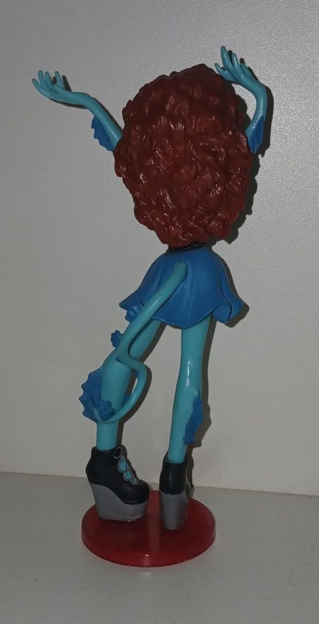 BONECA MONSTER HIGH LORNA MCNESSIE COLADA NA BASE - Foto 2