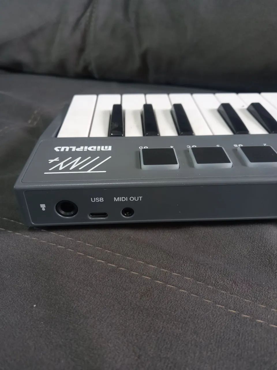 Controlador 32 teclas Midiplus Tiny plus - Foto 3