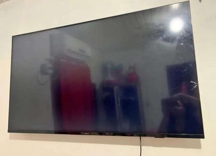 tv Philips 55 polegadas 4k - Foto 2