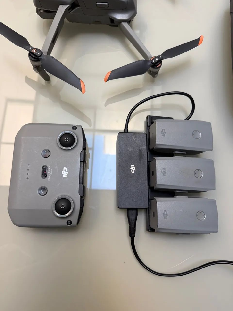 DJI mavic air 2s combo fly more - Foto 5