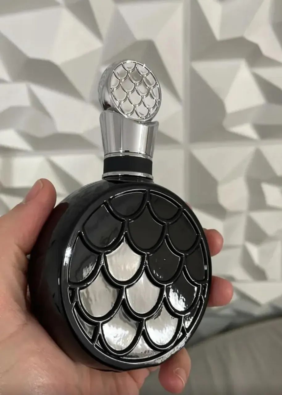 Perfume Lattafa Fakhar Black - 100ml - Foto 2