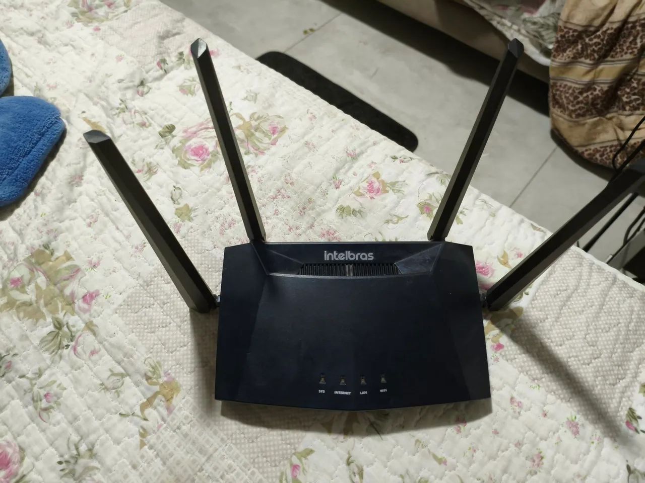 Roteador Intelbras 